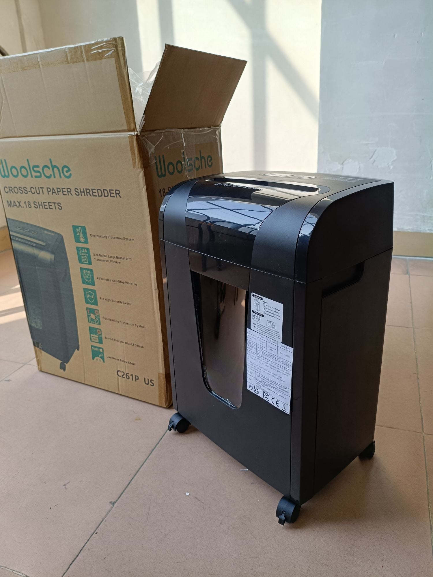 Woolsche Paper Shredder, 18 - Sheet Cross Cut with 18 Liters Pull Out Bin, P - 4 Security Level, Shred Paper and Credit Card, Durable&Fast with Auto Jam Proof System Shredder for Office - Task & Tether